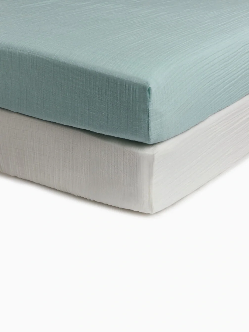 Soundly Organic Cotton Muslin Crib Sheet (2 Pack) blue haze/snow white